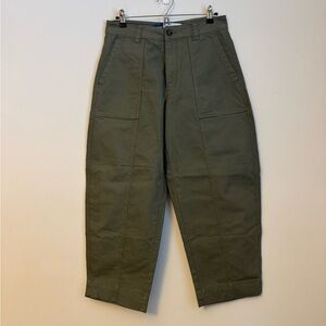 NWOT Old Navy Women's 10 High-Rise Barrel Leg Green Pants